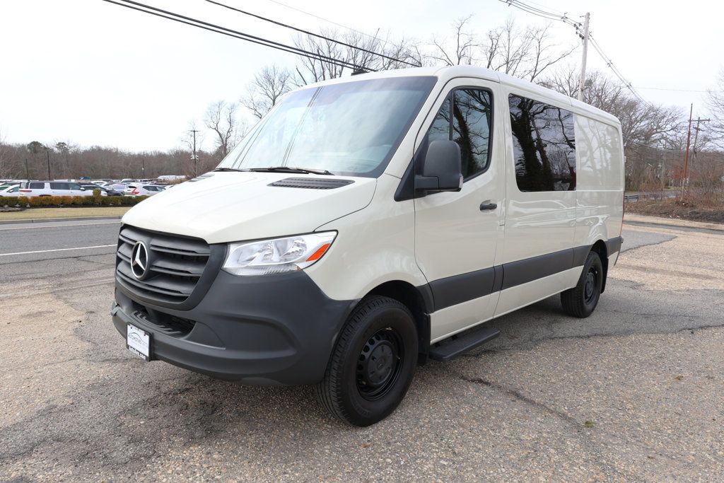 2020 Mercedes-Benz Sprinter Crew Van 2500 Standard Roof V6 144'' w/ Comfort Plus & Premium Packages - 22997989 | Video 1