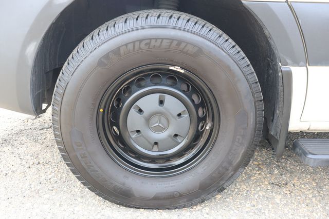 2020 Mercedes-Benz Sprinter Crew Van 2500 Standard Roof V6 144'' w/ Comfort Plus & Premium Packages - 22997989 - 7