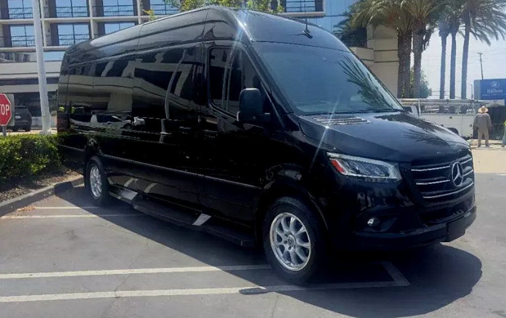 2020 Mercedes-Benz Sprinter Limo Van 3500 High Roof 170 EXT Luxury Conversion - 22860906 - 0