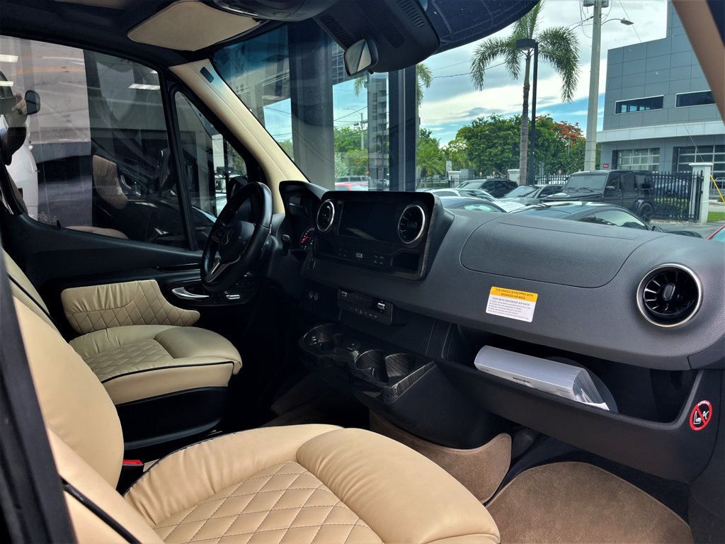 2020 Mercedes-Benz Sprinter Limo Van 3500 High Roof 170 EXT Luxury Conversion - 22860906 - 3