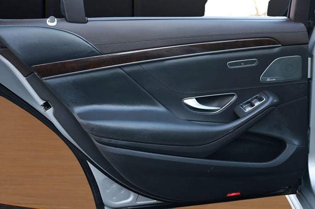 2020 Mercedes-Benz S-Class S 560 4MATIC Sedan - 22987913 - 18