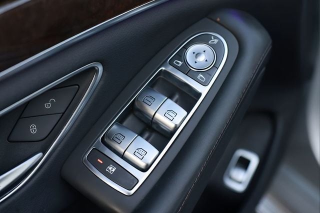 2020 Mercedes-Benz S-Class S 560 4MATIC Sedan - 22987913 - 22