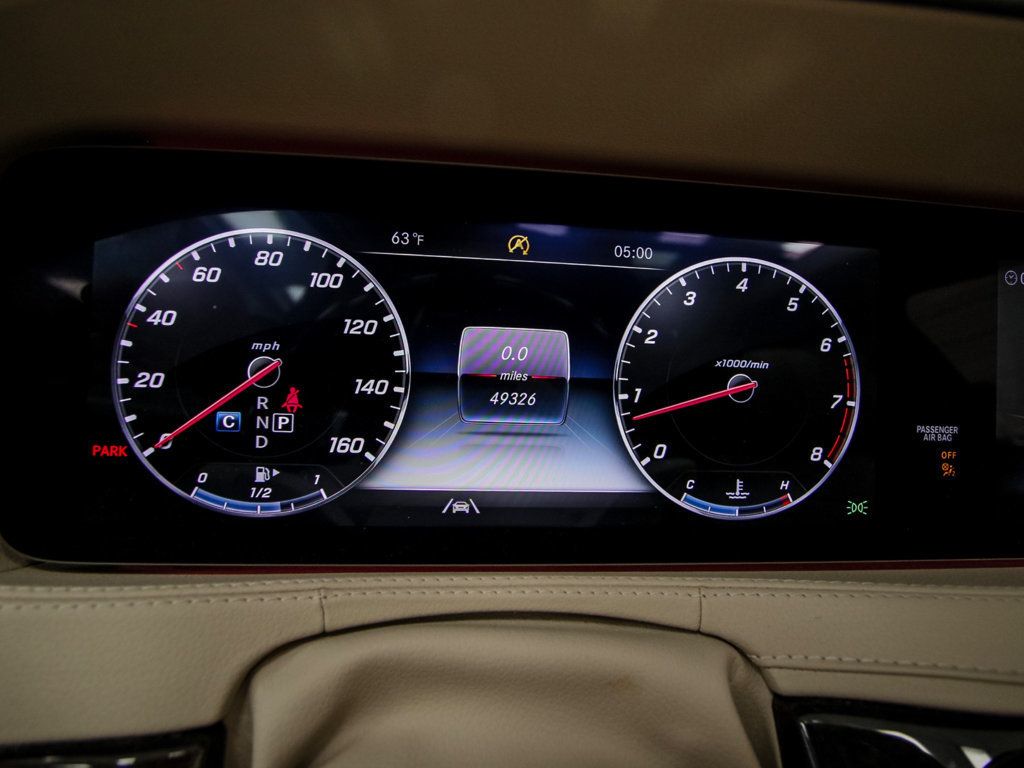 Mercedes-Benz S-Class photo 14