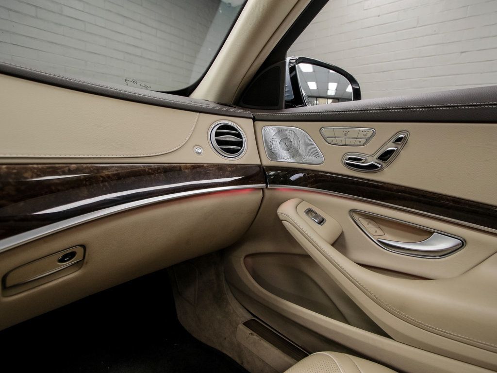 Mercedes-Benz S-Class photo 19