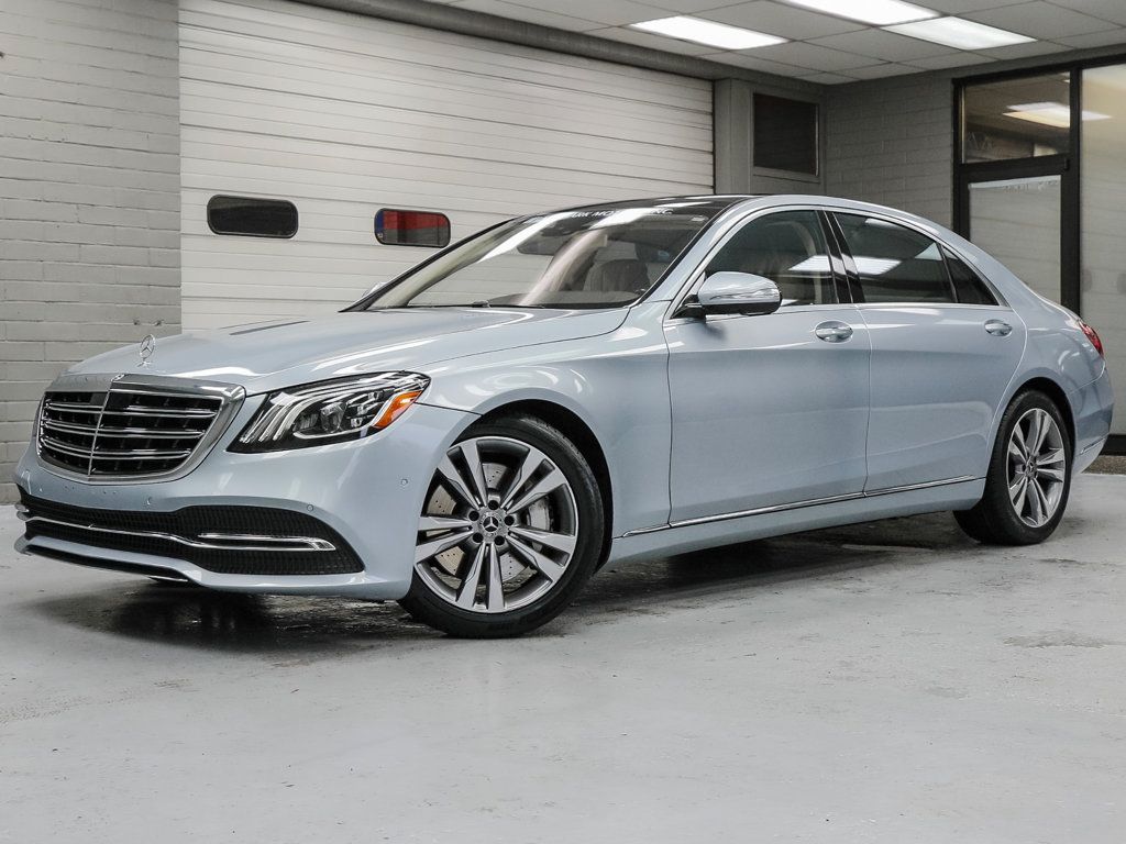 Mercedes-Benz S-Class photo 2
