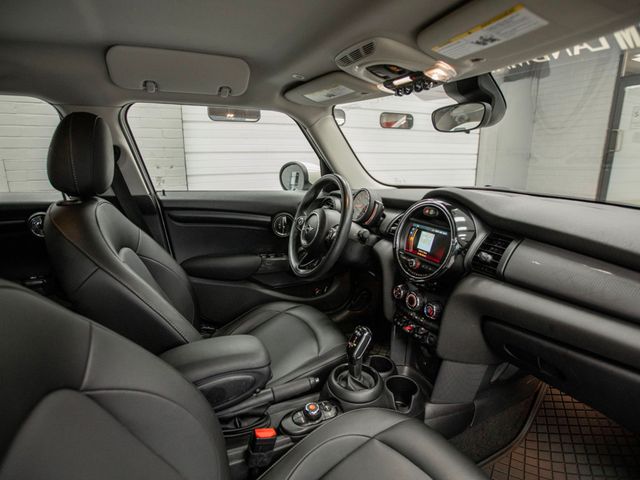 2020 MINI Cooper Hardtop 4 Door  - 22975769 - 13