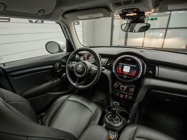 2020 MINI Cooper Hardtop 4 Door  - 22975769 - 14