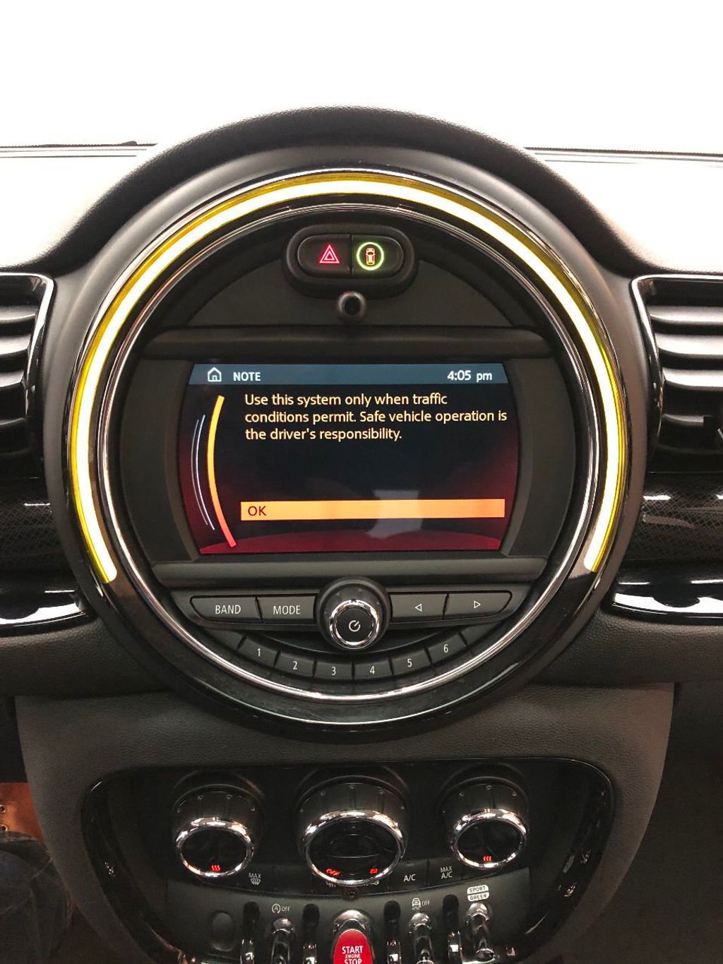 2020 Mini Cooper S photo 18