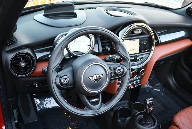 2020 MINI Cooper S Convertible W/Iconic Trim and Navigation  - 22918620 - 11