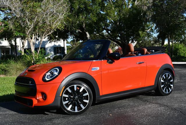 2020 MINI Cooper S Convertible W/Iconic Trim and Navigation  - 22918620 - 19