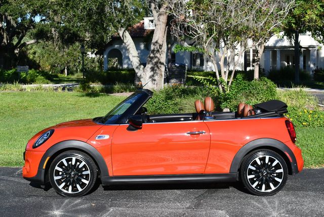2020 MINI Cooper S Convertible W/Iconic Trim and Navigation  - 22918620 - 26