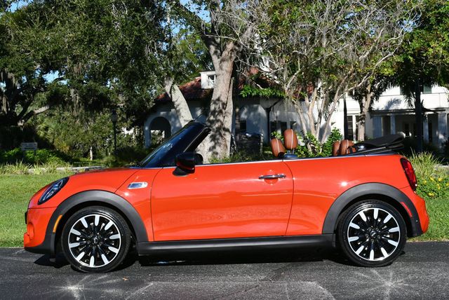 2020 MINI Cooper S Convertible W/Iconic Trim and Navigation  - 22918620 - 28