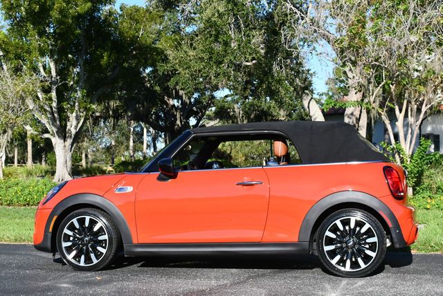 2020 MINI Cooper S Convertible W/Iconic Trim and Navigation  - 22918620 - 3