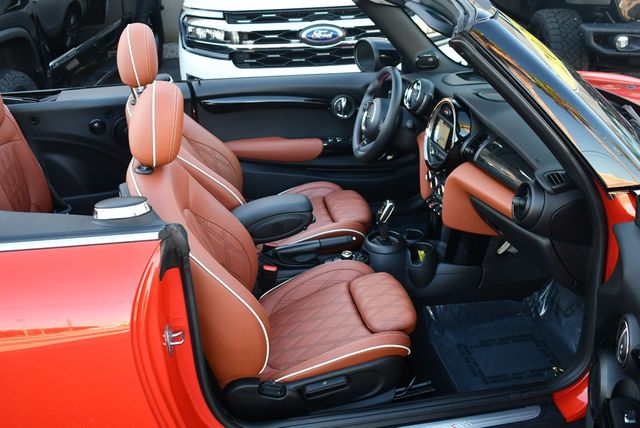2020 MINI Cooper S Convertible W/Iconic Trim and Navigation  - 22918620 - 59