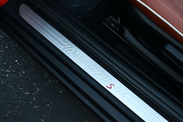2020 MINI Cooper S Convertible W/Iconic Trim and Navigation  - 22918620 - 71