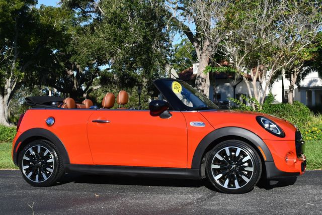2020 MINI Cooper S Convertible W/Iconic Trim and Navigation  - 22918620 - 7
