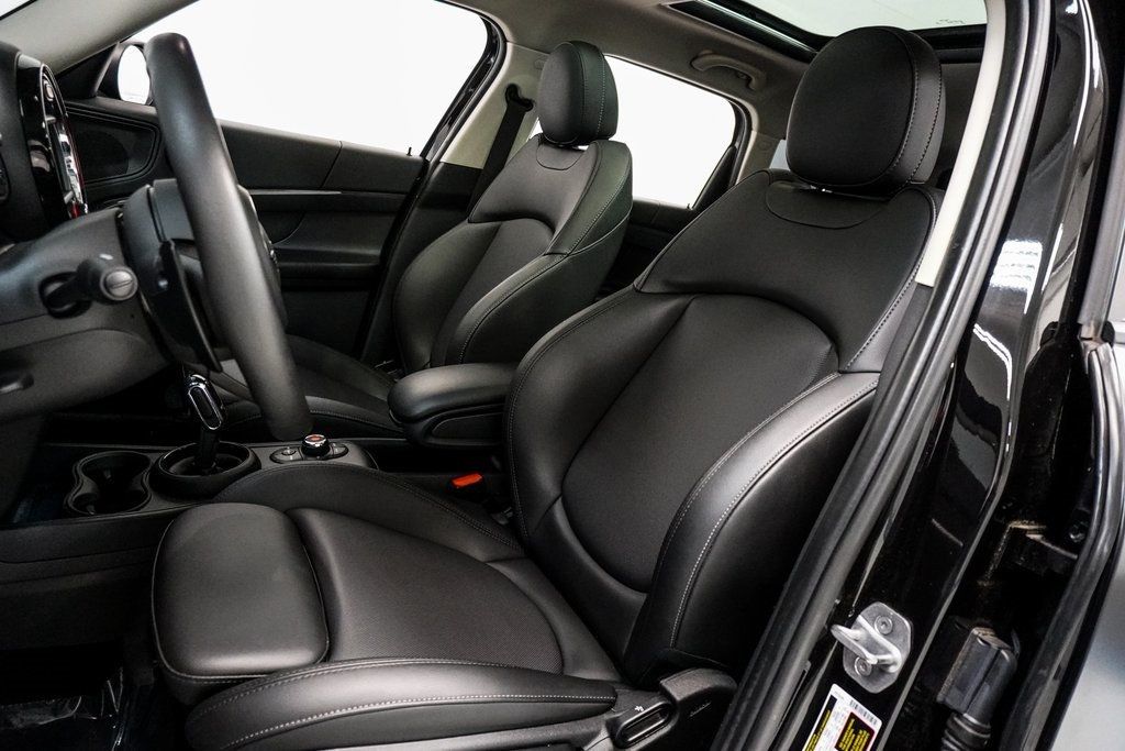 2020 Mini Cooper S photo 16
