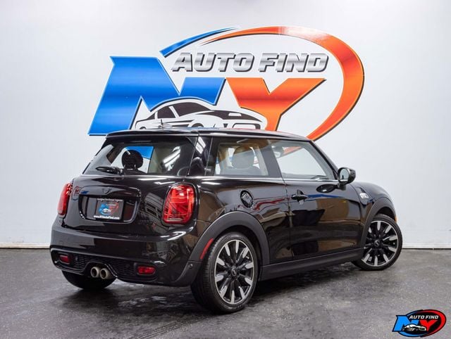 2020 MINI Cooper S Hardtop 2 Door CLEAN CARFAX, SIGNATURE, PAN SUNROOF, HEATED SEATS, BACKUP CAM  - 22935853 - 4