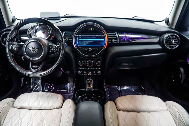 2020 MINI Hardtop Cooper S's photo