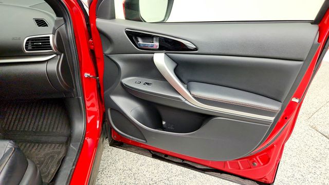 2020 Mitsubishi Eclipse Cross SEL S-AWC - 23036193 - 24