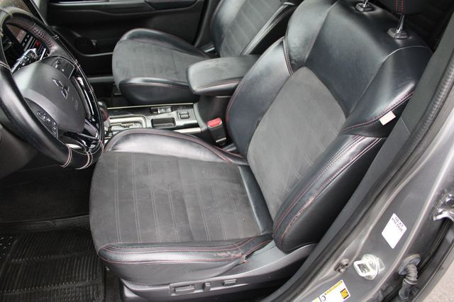 2020 Mitsubishi Outlander LE FWD - 22969715 - 16