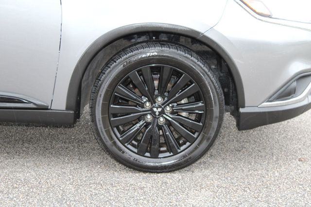 2020 Mitsubishi Outlander LE FWD - 22969715 - 39