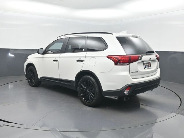 2020 Mitsubishi Outlander LE FWD - 23042406 - 25