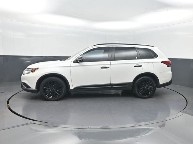 2020 Mitsubishi Outlander LE FWD - 23042406 - 2
