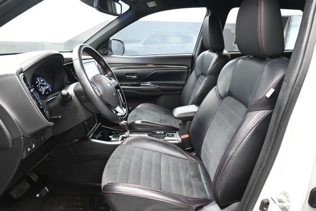 2020 Mitsubishi Outlander LE FWD - 23042406 - 5