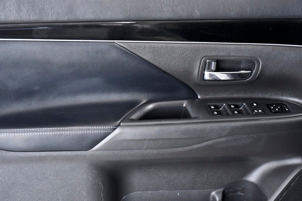 2020 Mitsubishi Outlander SE FWD - 22817087 - 8