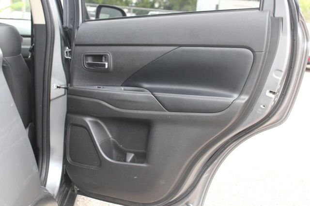 2020 Mitsubishi Outlander SEL S-AWC - 22887022 - 14