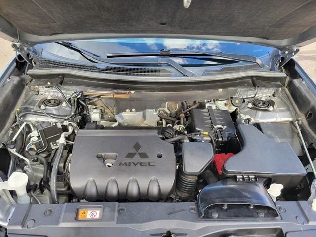 2020 Mitsubishi Outlander SEL Sport Utility 4D - 22998234 - 15