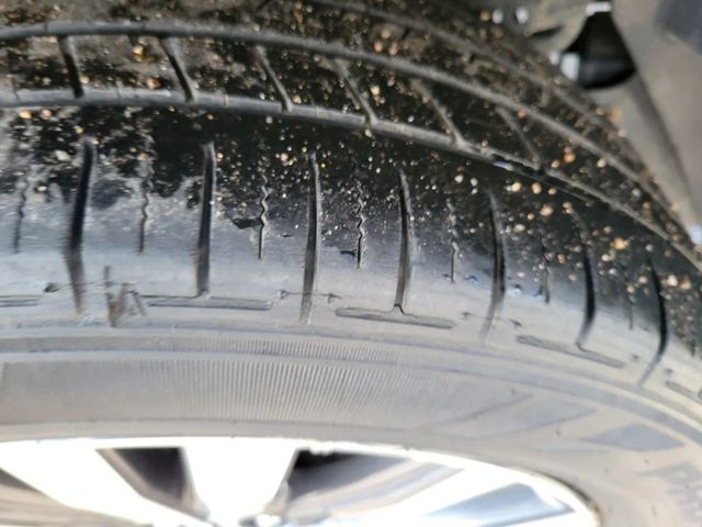 2020 Mitsubishi Outlander SEL Sport Utility 4D - 22998234 - 17