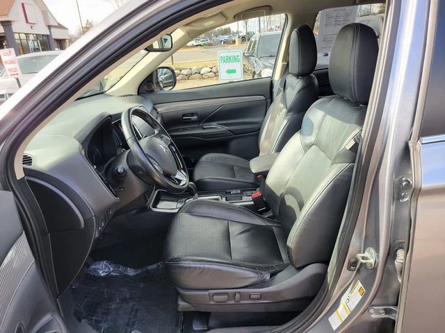 2020 Mitsubishi Outlander SEL Sport Utility 4D - 22998234 - 1