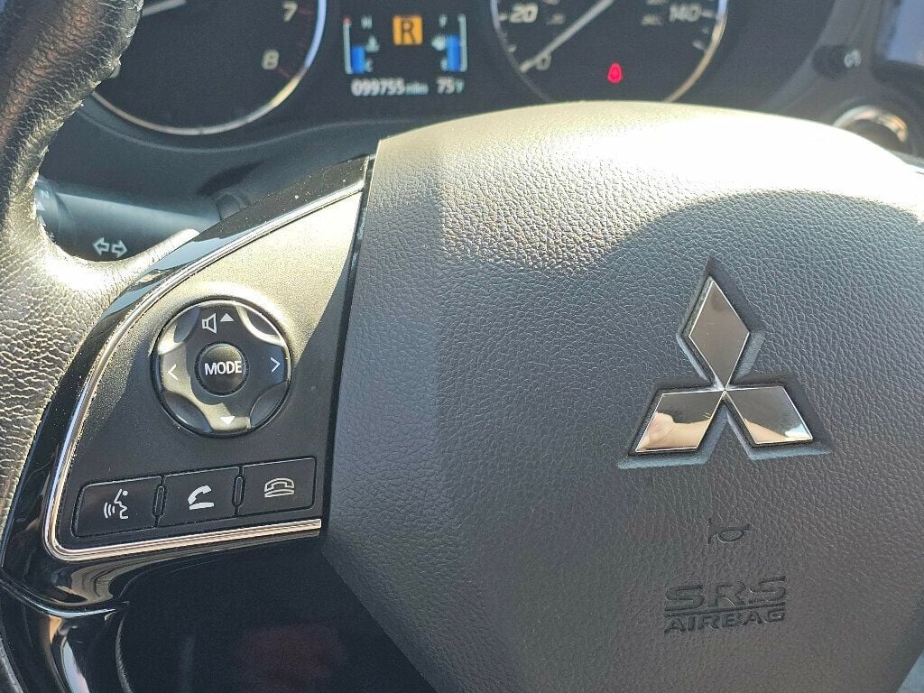 2020 Mitsubishi Outlander SE S-AWC - 22920675 - 25