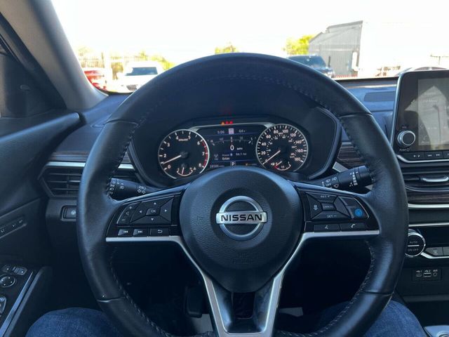 2020 Nissan Altima 2.0 Platinum Sedan - 22606439 - 14