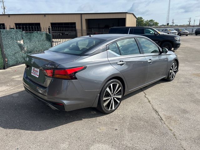 2020 Nissan Altima 2.5 Platinum Sedan - 23052139 - 3