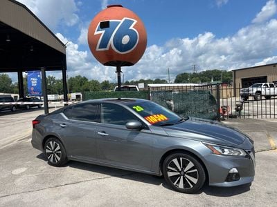 2020 Nissan Altima