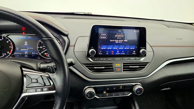 2020 Nissan Altima 2.5 SR AWD Sedan w/ 19'' Wheels & Apple CarPlay - 22995715 - 16