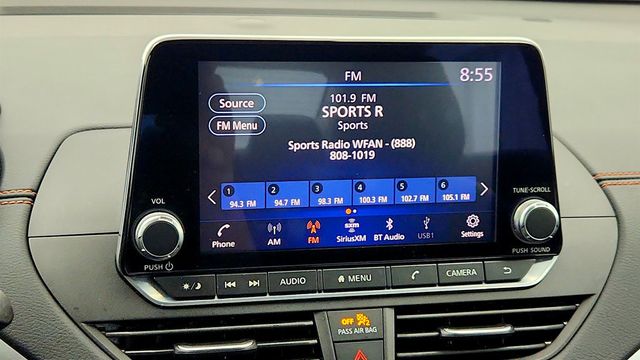 2020 Nissan Altima 2.5 SR AWD Sedan w/ 19'' Wheels & Apple CarPlay - 22995715 - 17