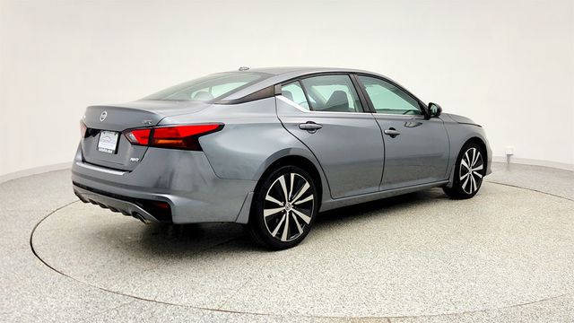 2020 Nissan Altima 2.5 SR AWD Sedan w/ 19'' Wheels & Apple CarPlay - 22995715 - 4