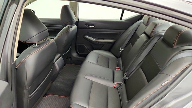 2020 Nissan Altima 2.5 SR AWD Sedan w/ Moonroof & Heated Seats - 23085979 - 19