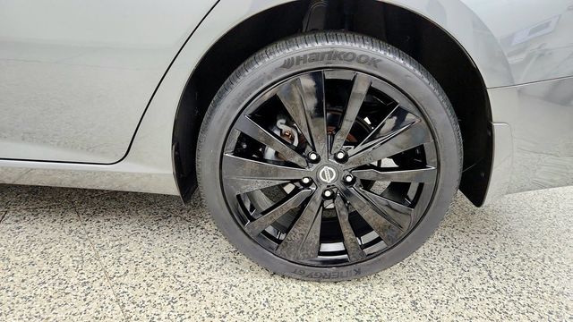 2020 Nissan Altima 2.5 SR AWD Sedan w/ Moonroof & Heated Seats - 23085979 - 8