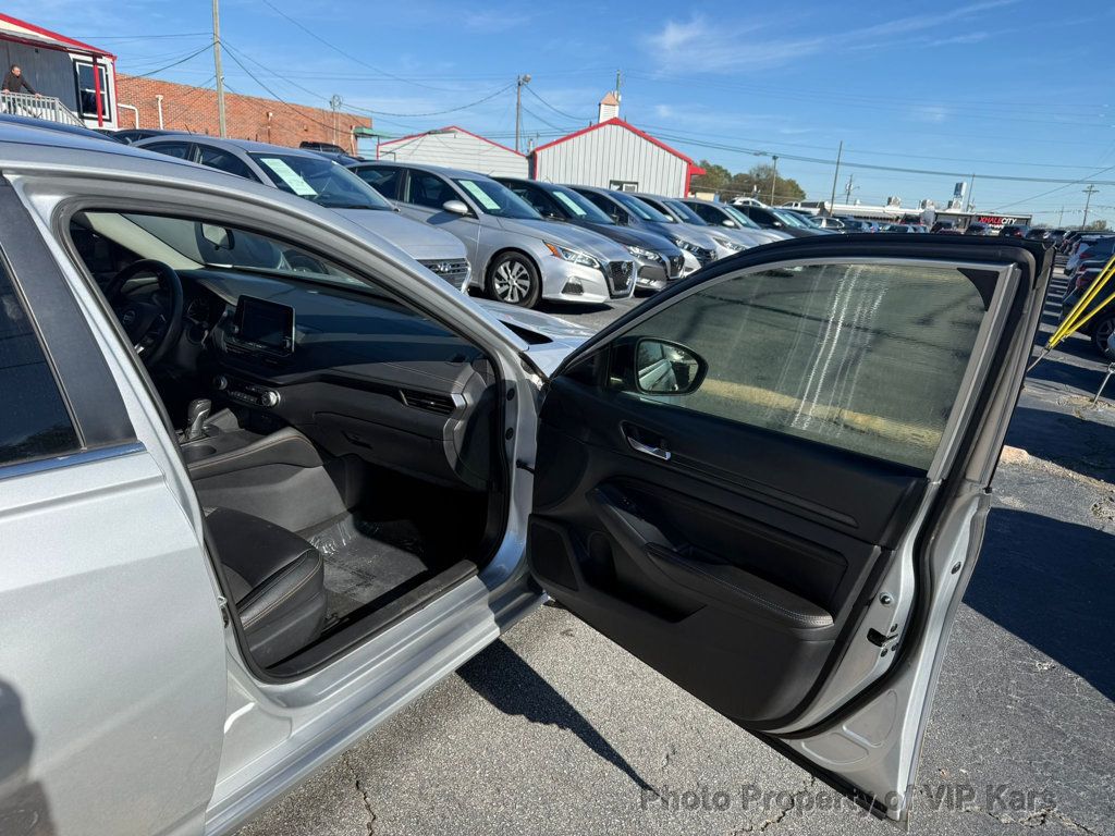 2020 Nissan Altima 2.5 SR Sedan - 22925884 - 12