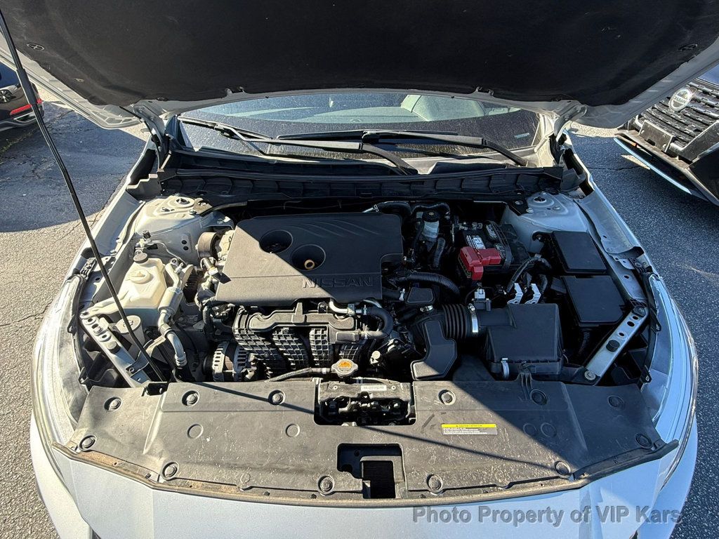 2020 Nissan Altima 2.5 SR Sedan - 22925884 - 17
