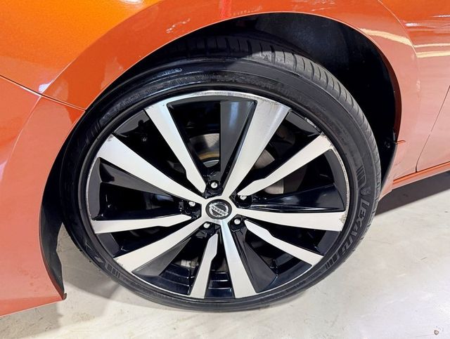 2020 Nissan Altima 2.5 SR Sedan - 22939658 - 1