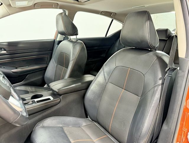 2020 Nissan Altima 2.5 SR Sedan - 22939658 - 28