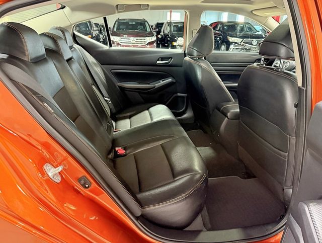 2020 Nissan Altima 2.5 SR Sedan - 22939658 - 37