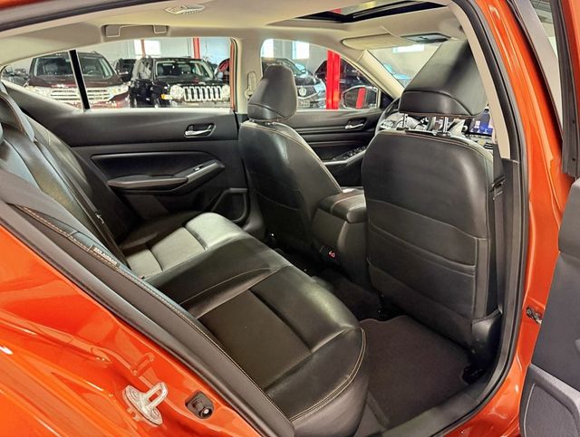 2020 Nissan Altima 2.5 SR Sedan - 22939658 - 38