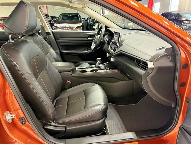 2020 Nissan Altima 2.5 SR Sedan - 22939658 - 41